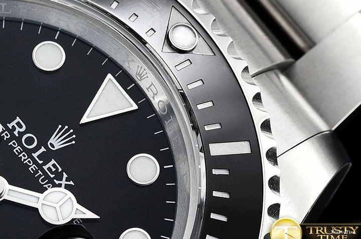 1220 ROLSD076 – Seadweller FreshLook 1016